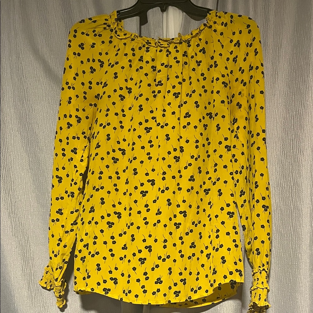 Boden yellow floral long-sleeved blouse w/ a ruffled neck & smocked cuffs Sz 6